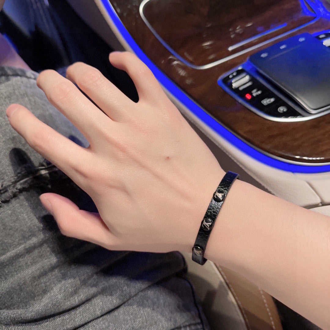 Louis Vuitton Luxury Bracelet | Iconic Elegance & Boutique-Grade Quality