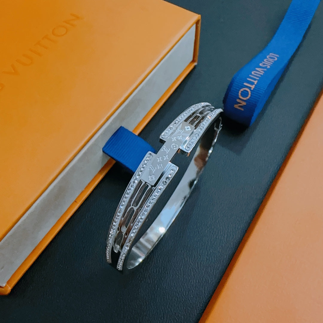 Louis Vuitton Luxury Bracelet | Iconic Elegance & Boutique-Grade Quality