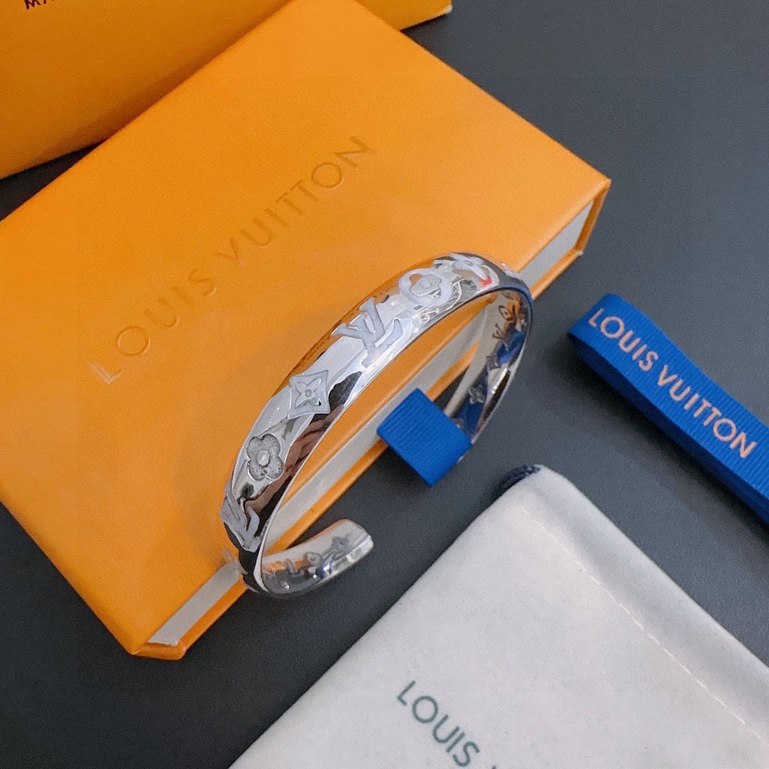 Louis Vuitton Luxury Bracelet | Iconic Elegance & Boutique-Grade Quality