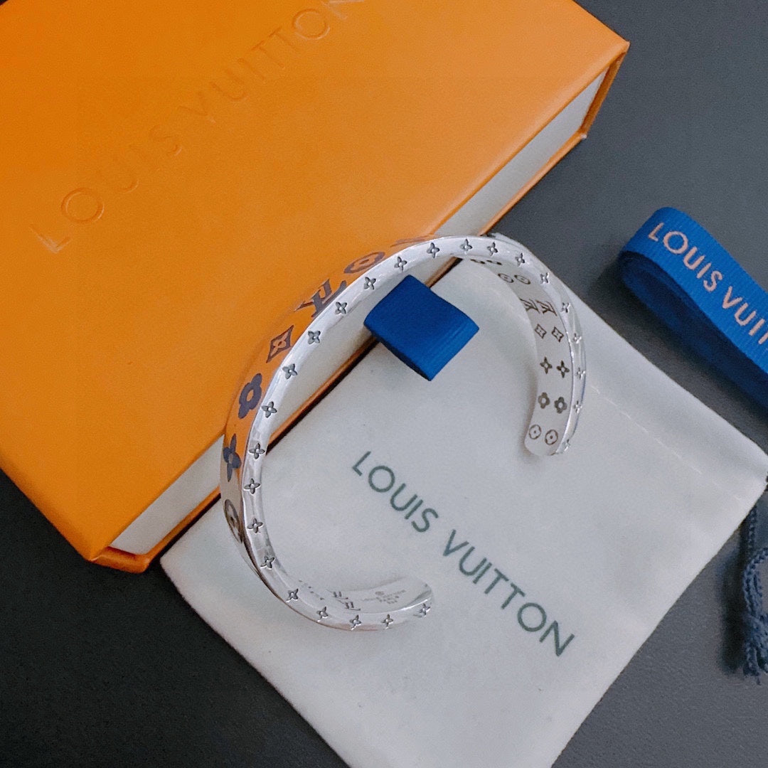 Louis Vuitton Luxury Bracelet | Iconic Elegance & Boutique-Grade Quality