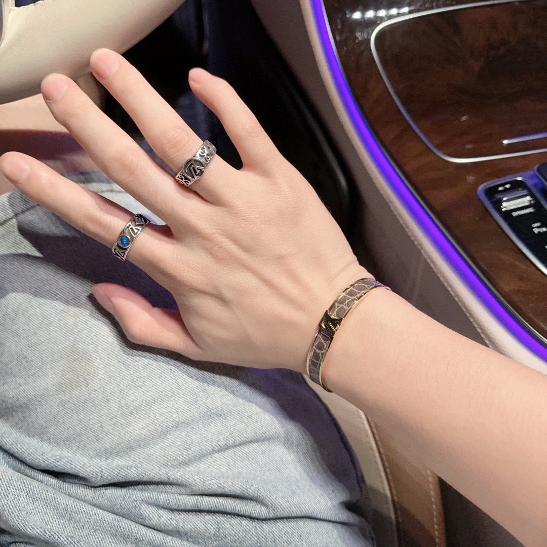 Louis Vuitton Luxury Bracelet | Iconic Elegance & Boutique-Grade Quality
