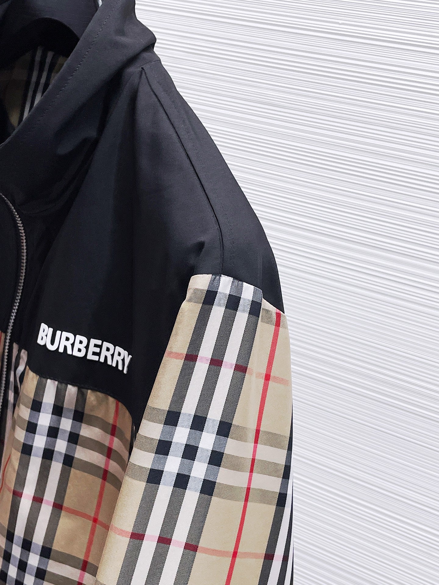 Burberry 2024 Fall New Season Jacket | Runway-Inspired Edition (M–XXXL)