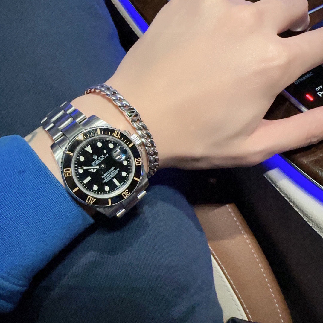 Louis Vuitton Luxury Bracelet | Iconic Elegance & Boutique-Grade Quality