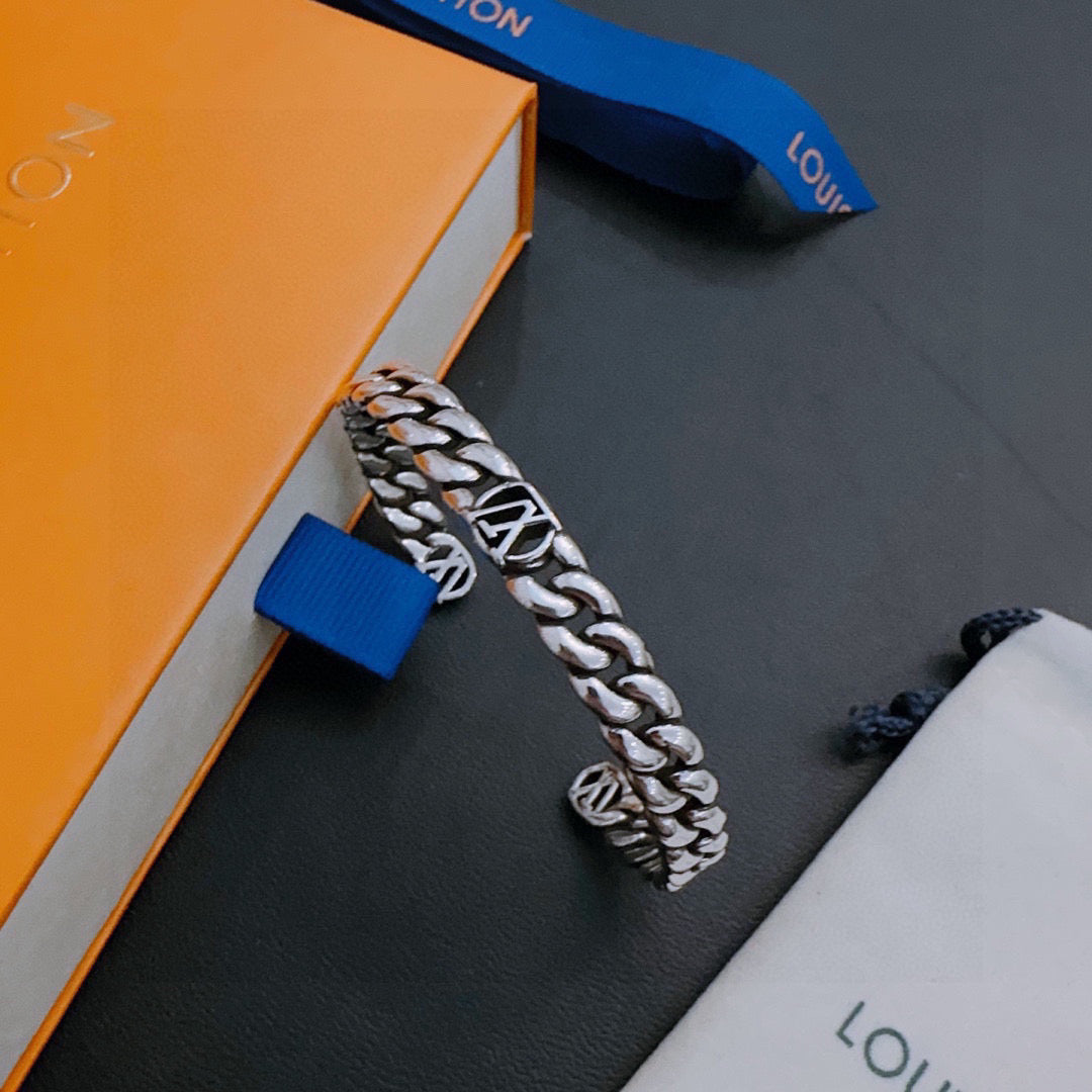 Louis Vuitton Luxury Bracelet | Iconic Elegance & Boutique-Grade Quality