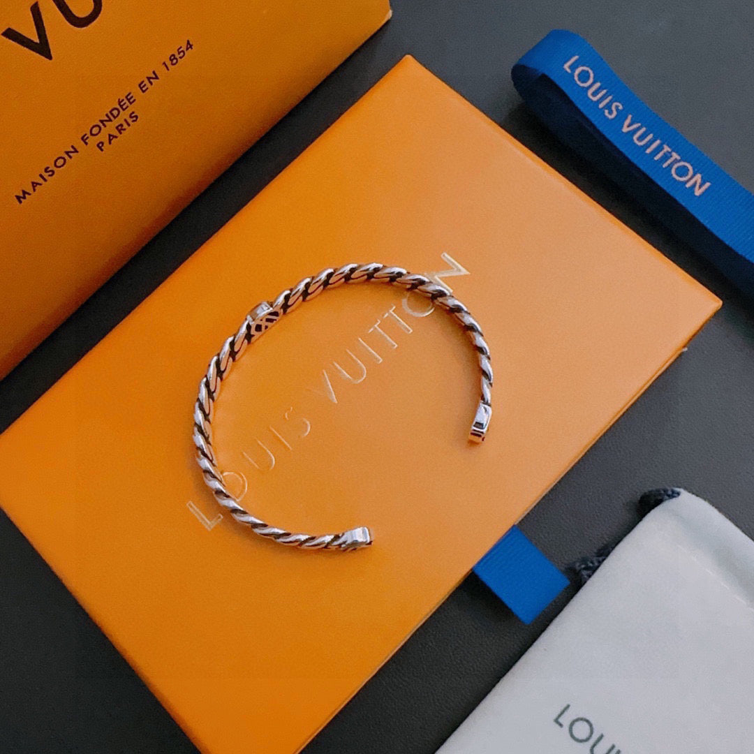 Louis Vuitton Luxury Bracelet | Iconic Elegance & Boutique-Grade Quality