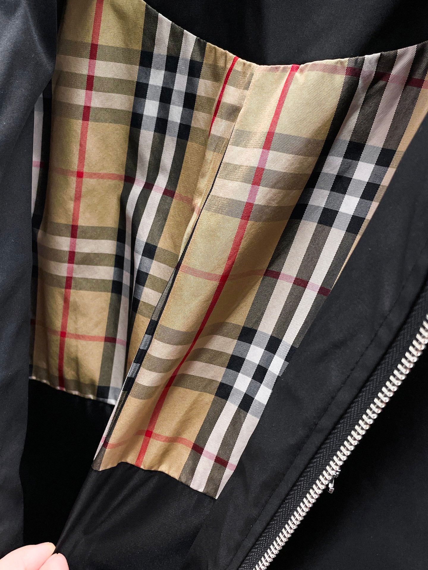 Burberry 2024 Fall New Season Jacket | Runway-Inspired Edition (M–XXXL)