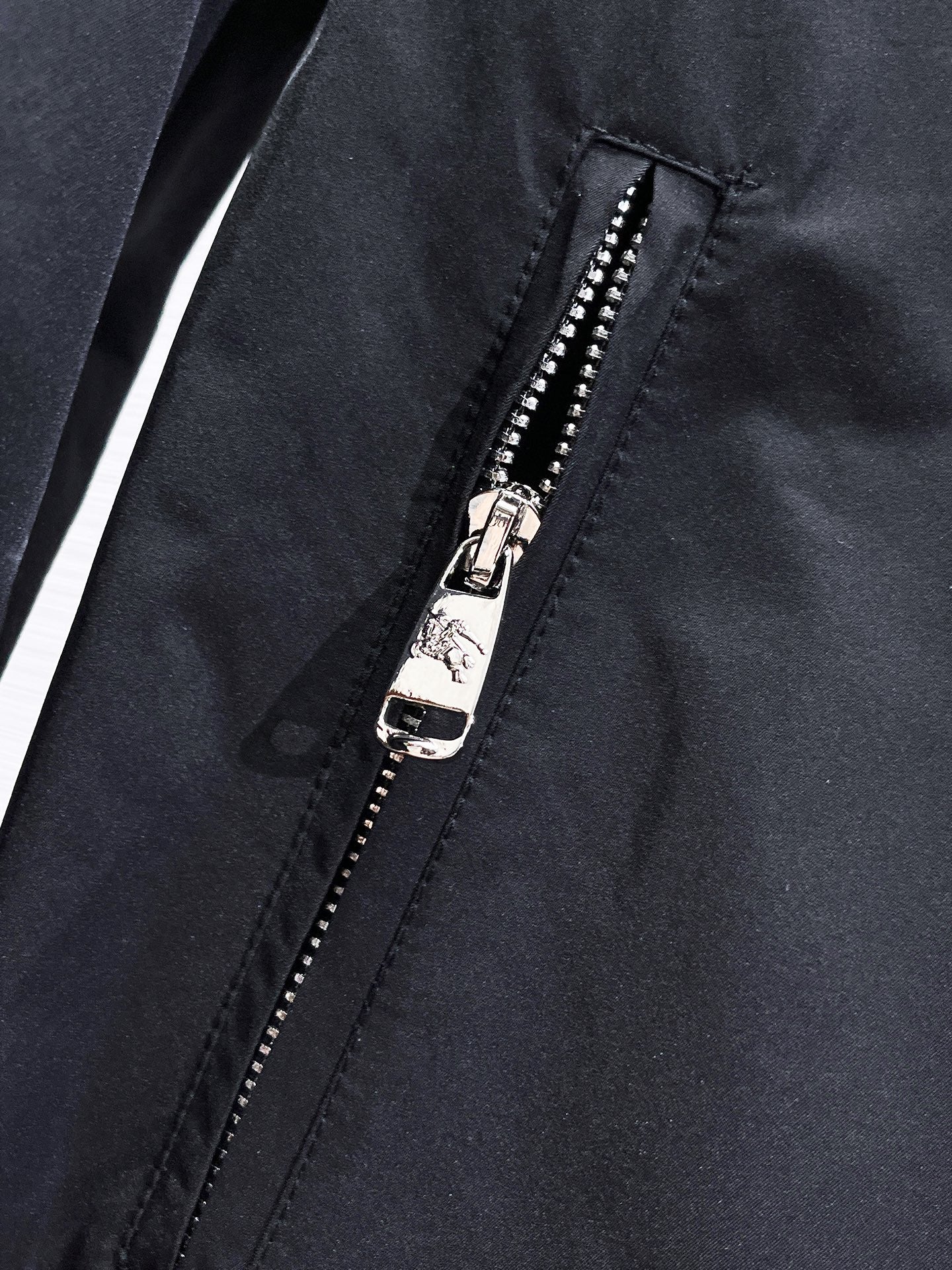 Burberry 2024 Fall New Season Jacket | Runway-Inspired Edition (M–XXXL)