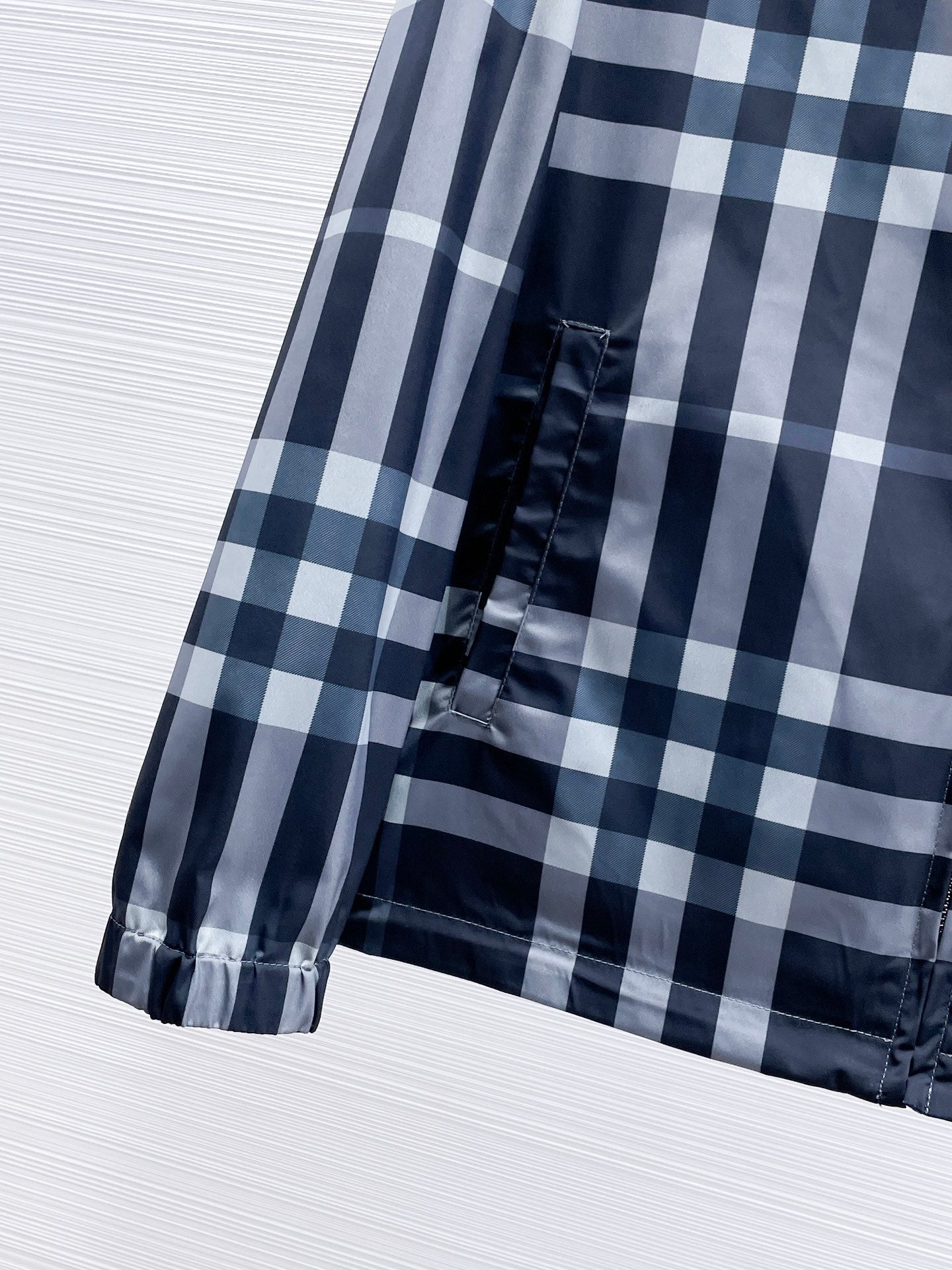 Burberry 2024 Fall New Season Jacket | Runway-Inspired Edition (M–XXXL)