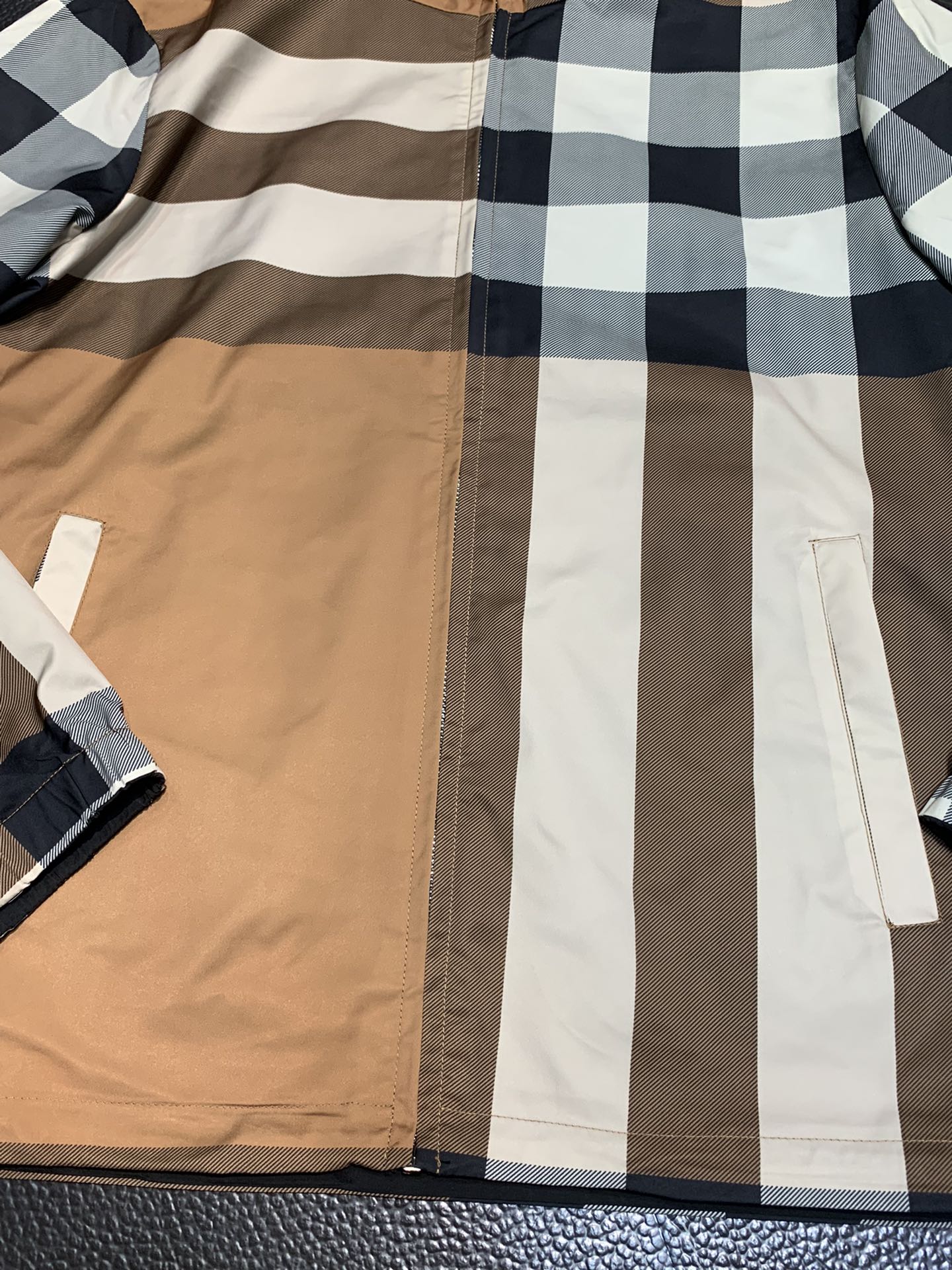 Burberry 2024 SS Early Autumn Jacket | Official Store Edition (M–3XL)