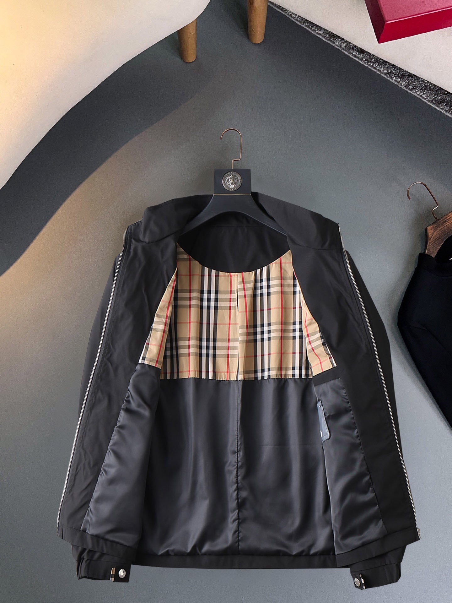 Burberry 2024 Autumn Runway Jacket | Premium Edition (M–XXXL)