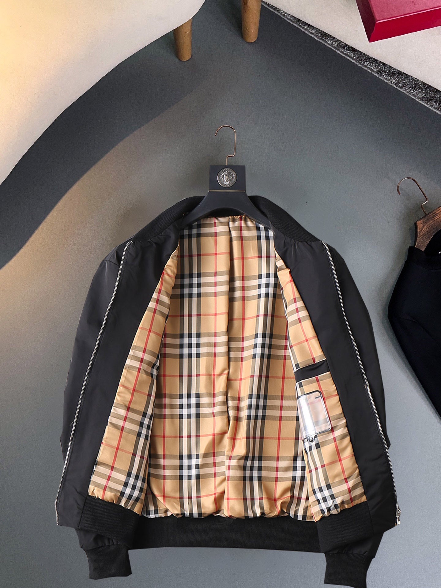 Burberry 2024 Autumn Runway Jacket | Premium Edition (M–XXXL)