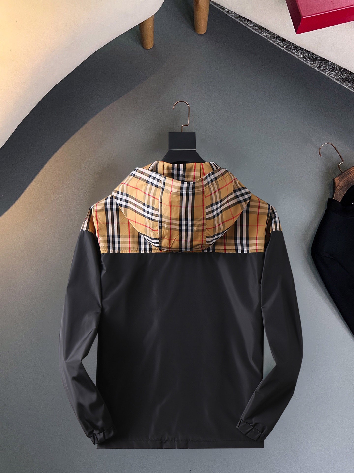 Burberry 2024 Autumn Runway Jacket | Premium Edition (M–XXXL)