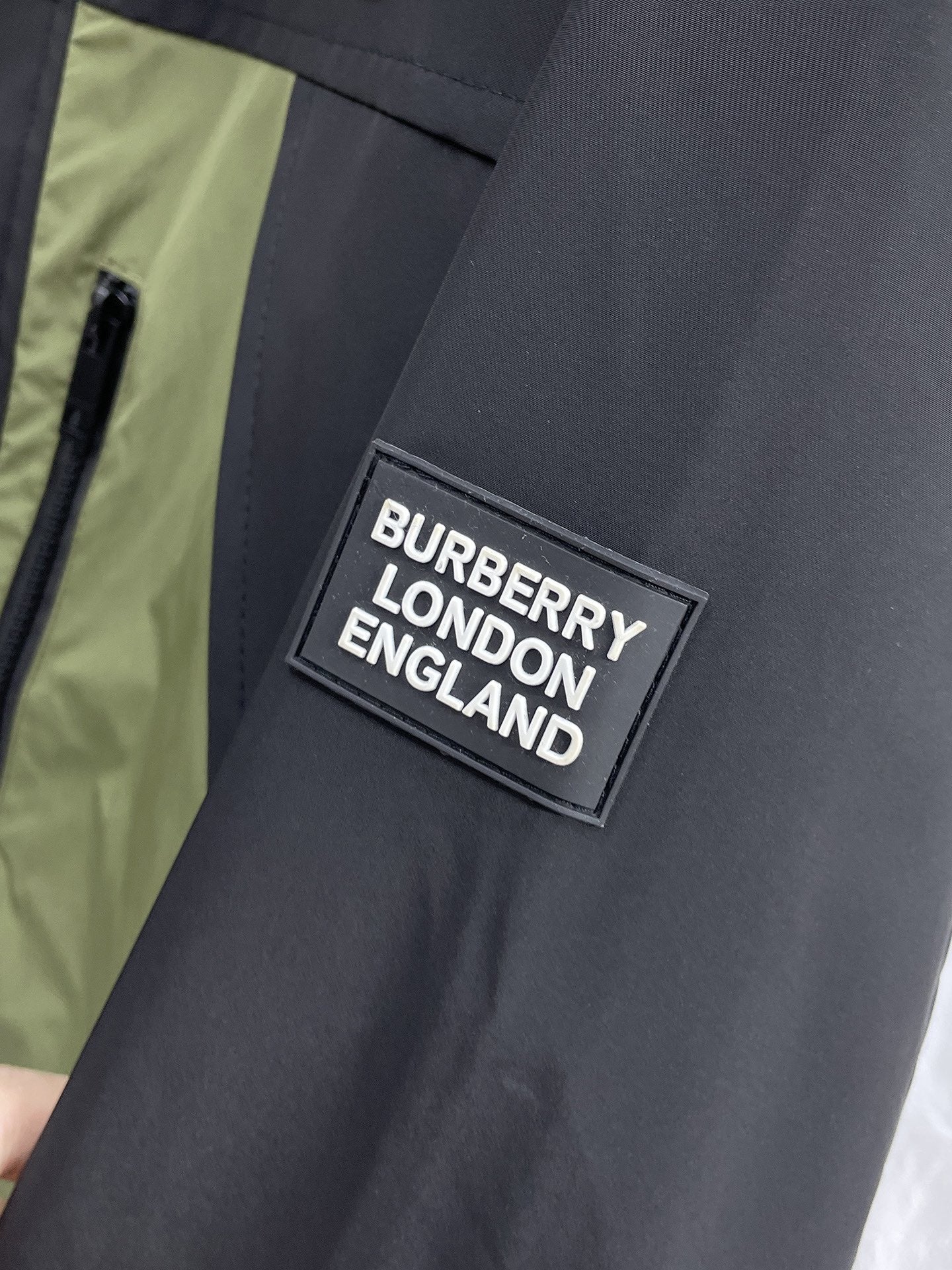 Burberry 2024 SS Fall/Winter Jacket | Authentic Premium Edition (M–3XL)