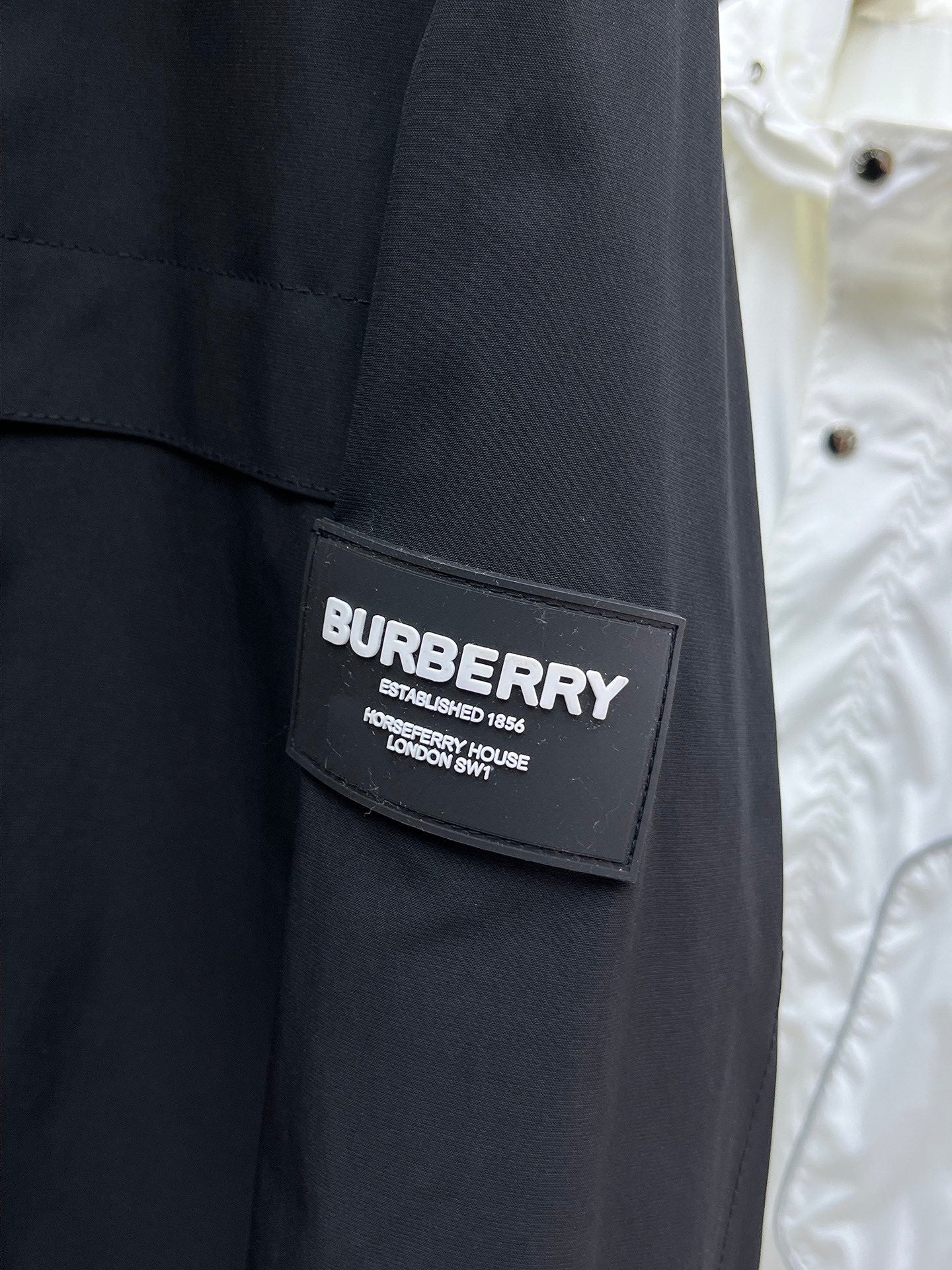 Burberry 2024 SS Fall/Winter Jacket | Authentic Premium Edition (M–3XL)
