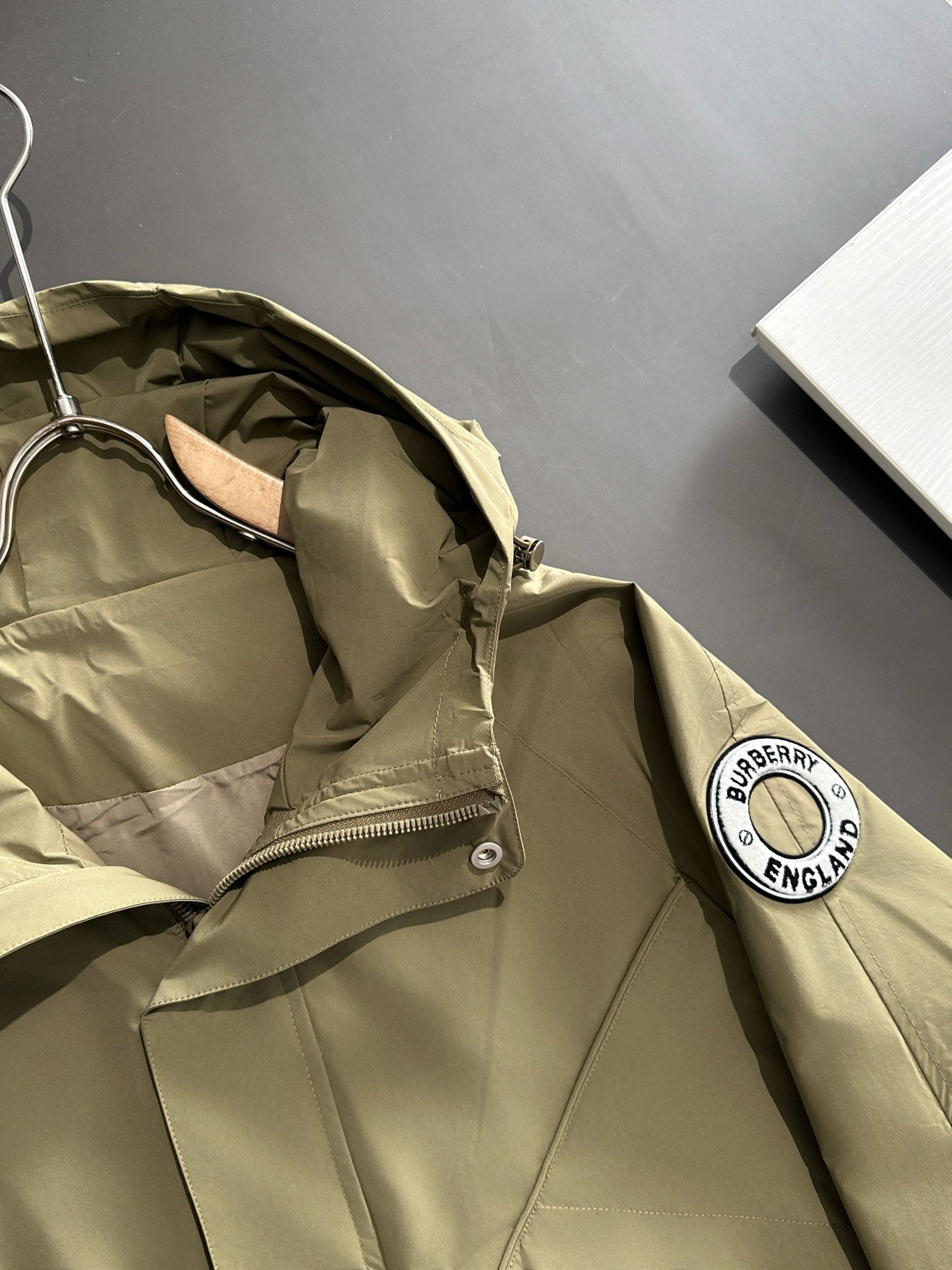 Burberry 2024 FW Hooded Zipper Trench Jacket | Premium Edition (M–4XL)