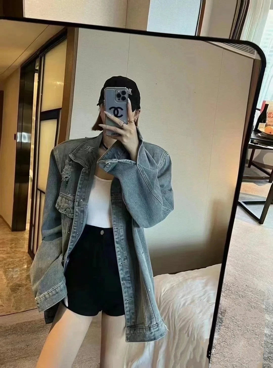 Louis Vuitton 23FW “Stardust” Crystal-Embroidered Distressed Denim Jacket – Unisex Limited Edition