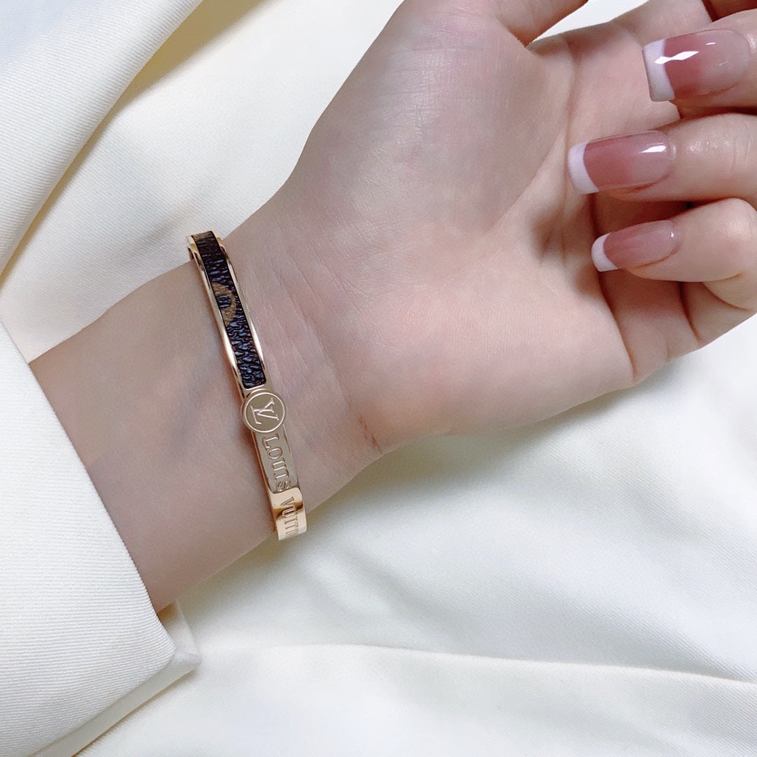 Louis Vuitton Luxury Bracelet | Iconic Elegance & Boutique-Grade Quality