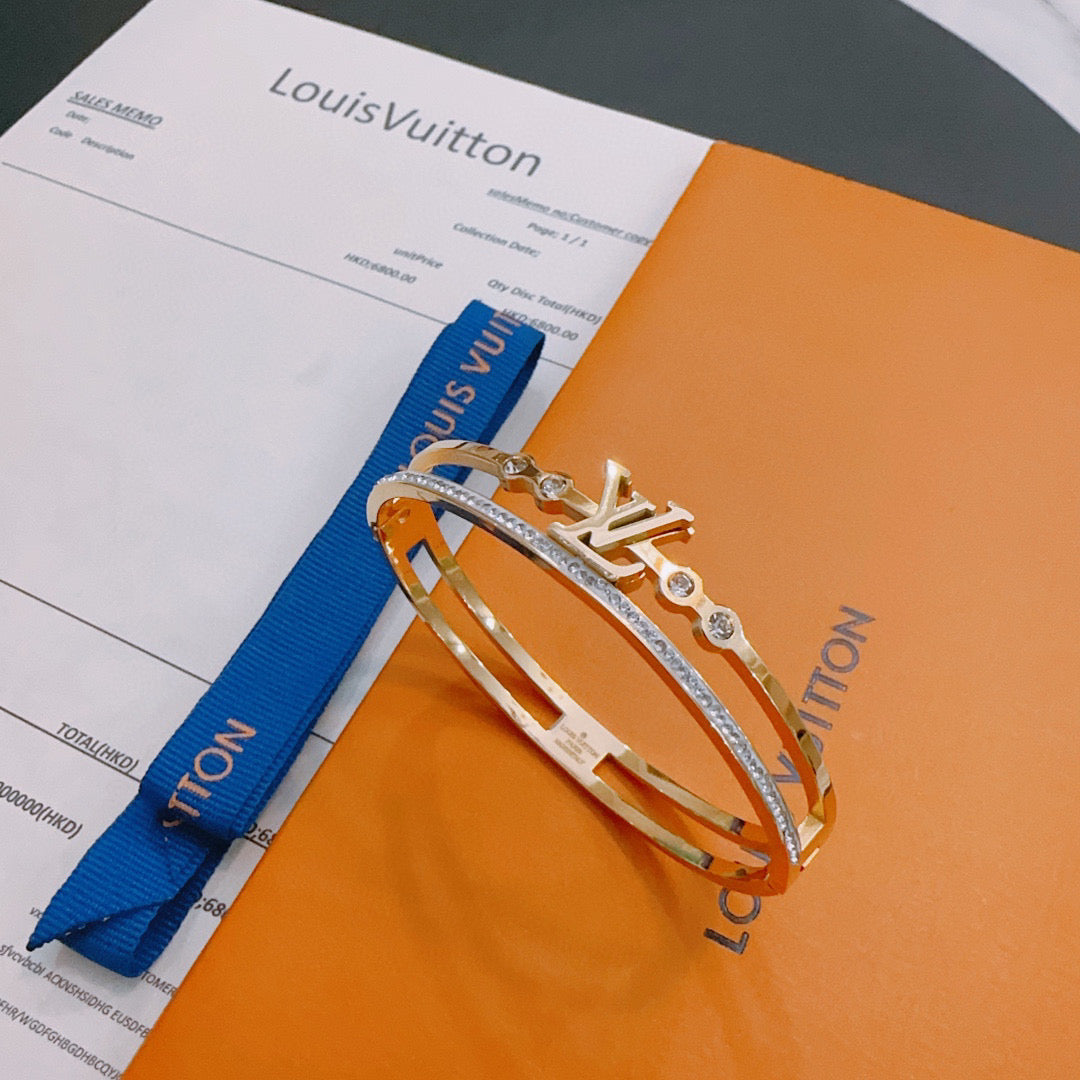 Louis Vuitton Luxury Bracelet | Iconic Elegance & Boutique-Grade Quality