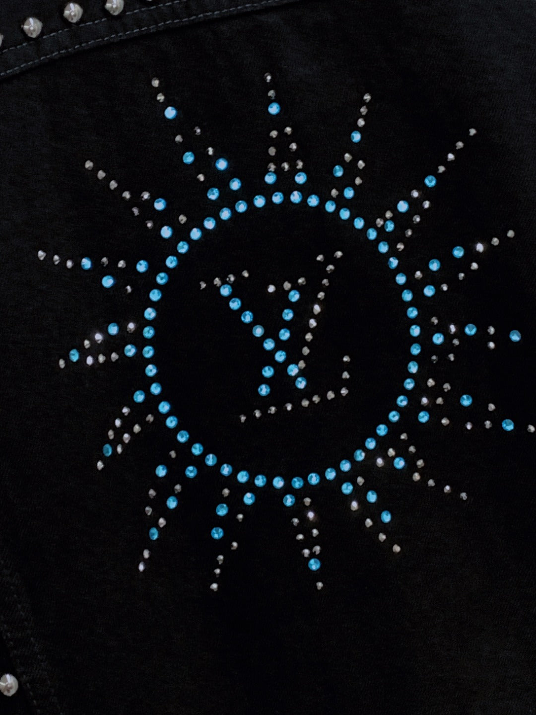 Louis Vuitton 24SS Turquoise Logo Studded Heavy-Wash Denim Jacket – Runway Edition