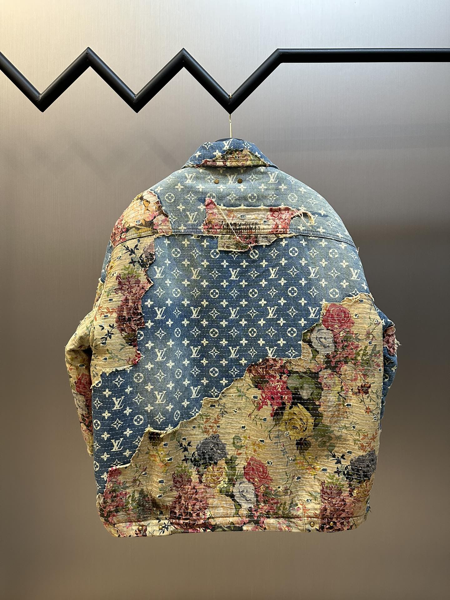 Louis Vuitton Distressed Effect Denim Padded Jacket – Monogram Boro Patchwork