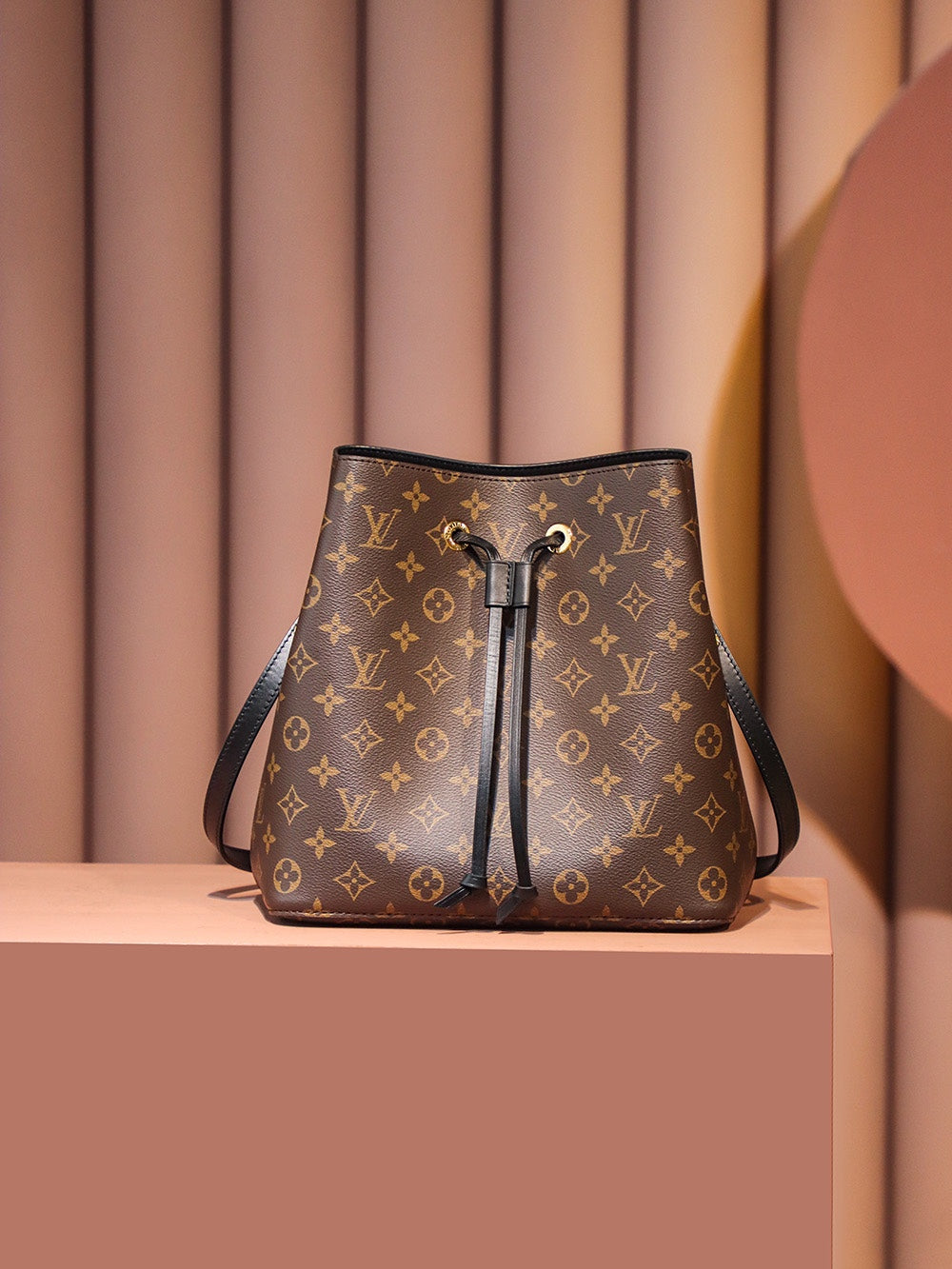 Louis Vuitton women's bags 04