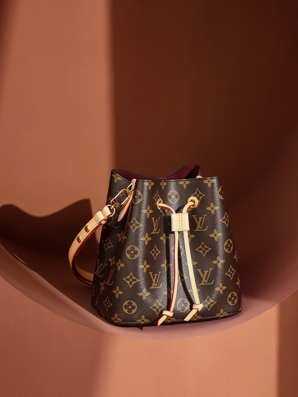 Louis Vuitton women's bags 05