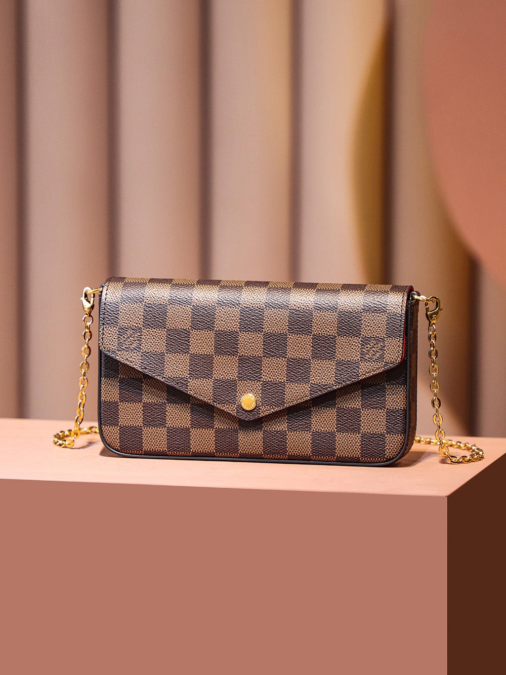 Louis Vuitton women's bags 09