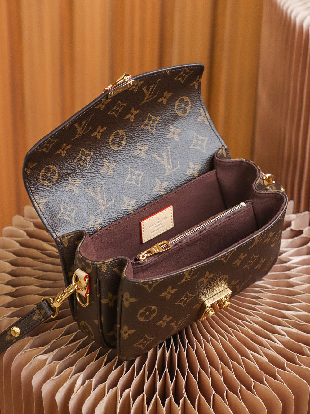 Louis Vuitton women's bags 14