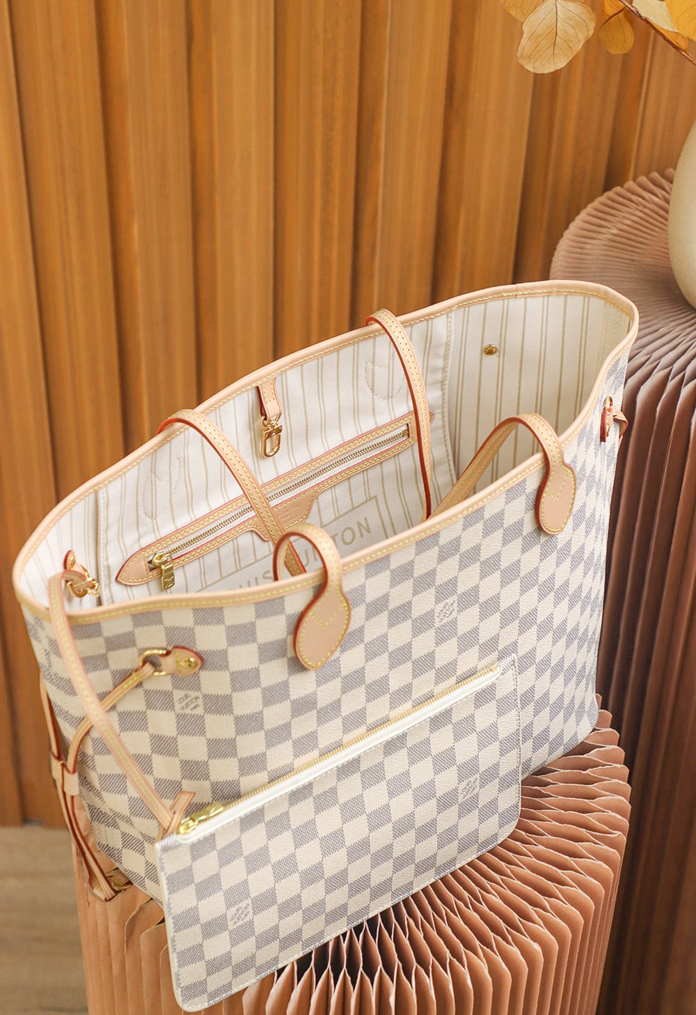 Louis Vuitton women's bags 18