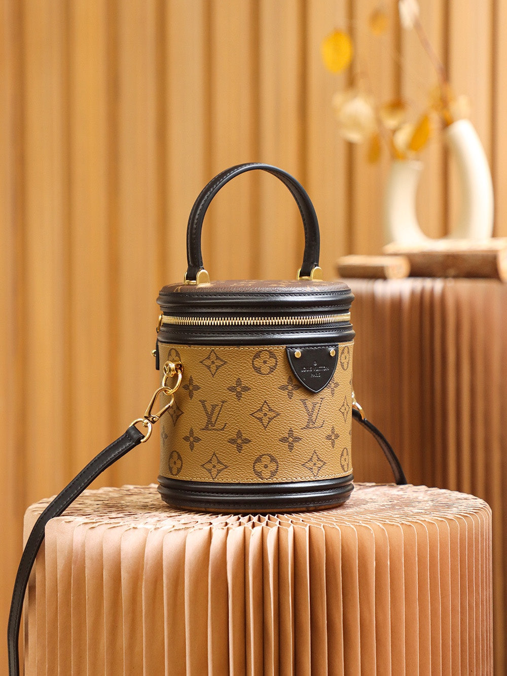 Louis Vuitton women's bags 22