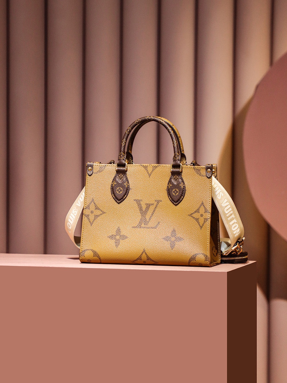 Louis Vuitton women's bags 27
