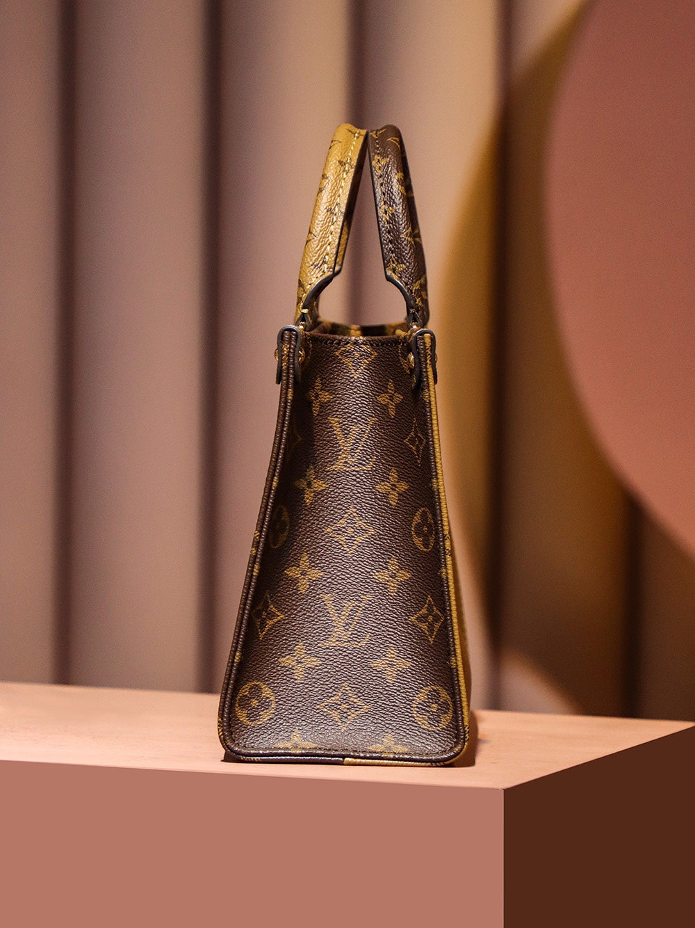 Louis Vuitton women's bags 27