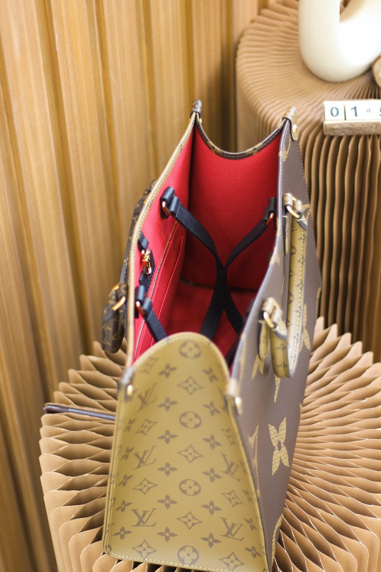Louis Vuitton women's bags 29