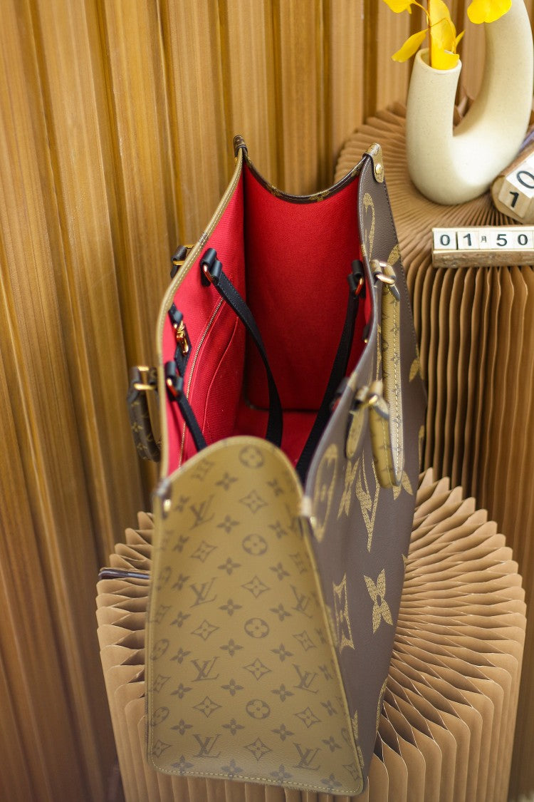 Louis Vuitton women's bags 30