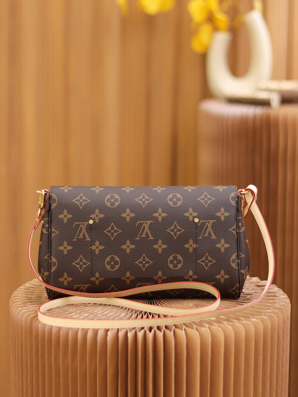 Louis Vuitton women's bags 34
