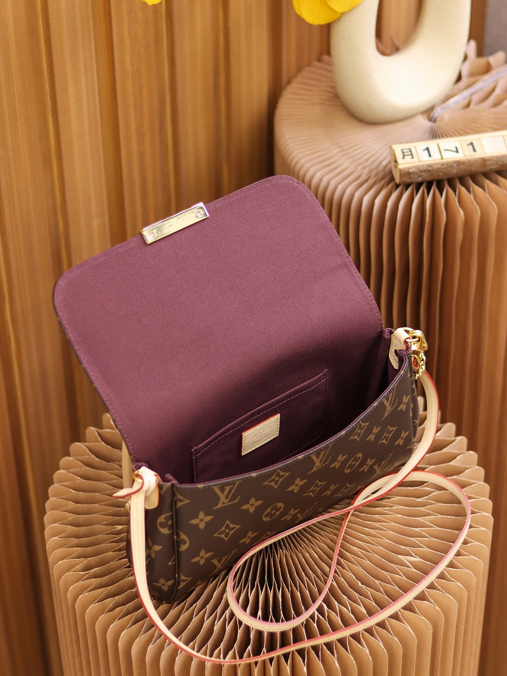 Louis Vuitton women's bags 34