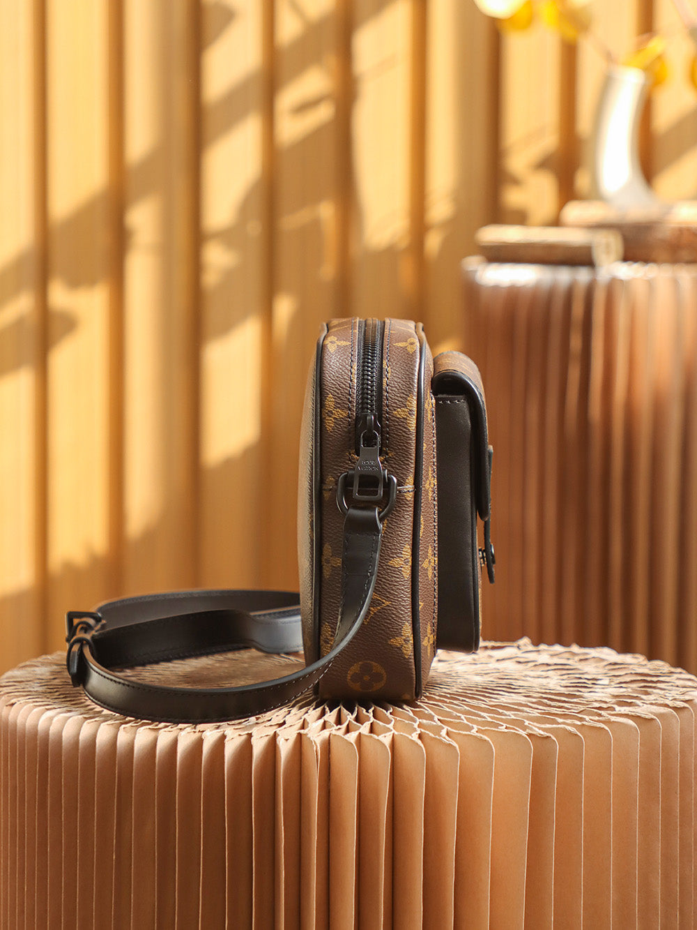 Louis Vuitton women's bags 35