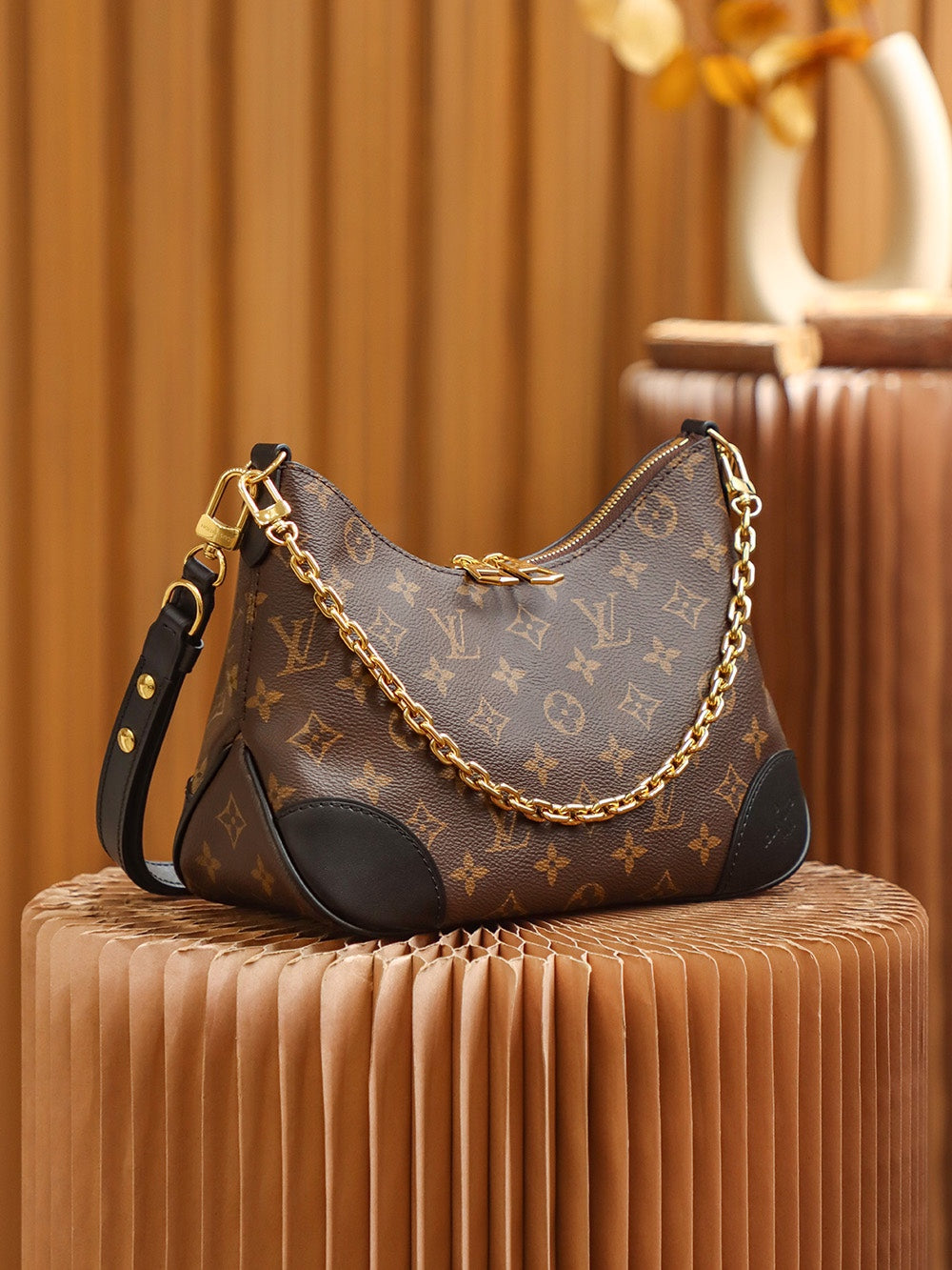 Louis Vuitton women's bags 36