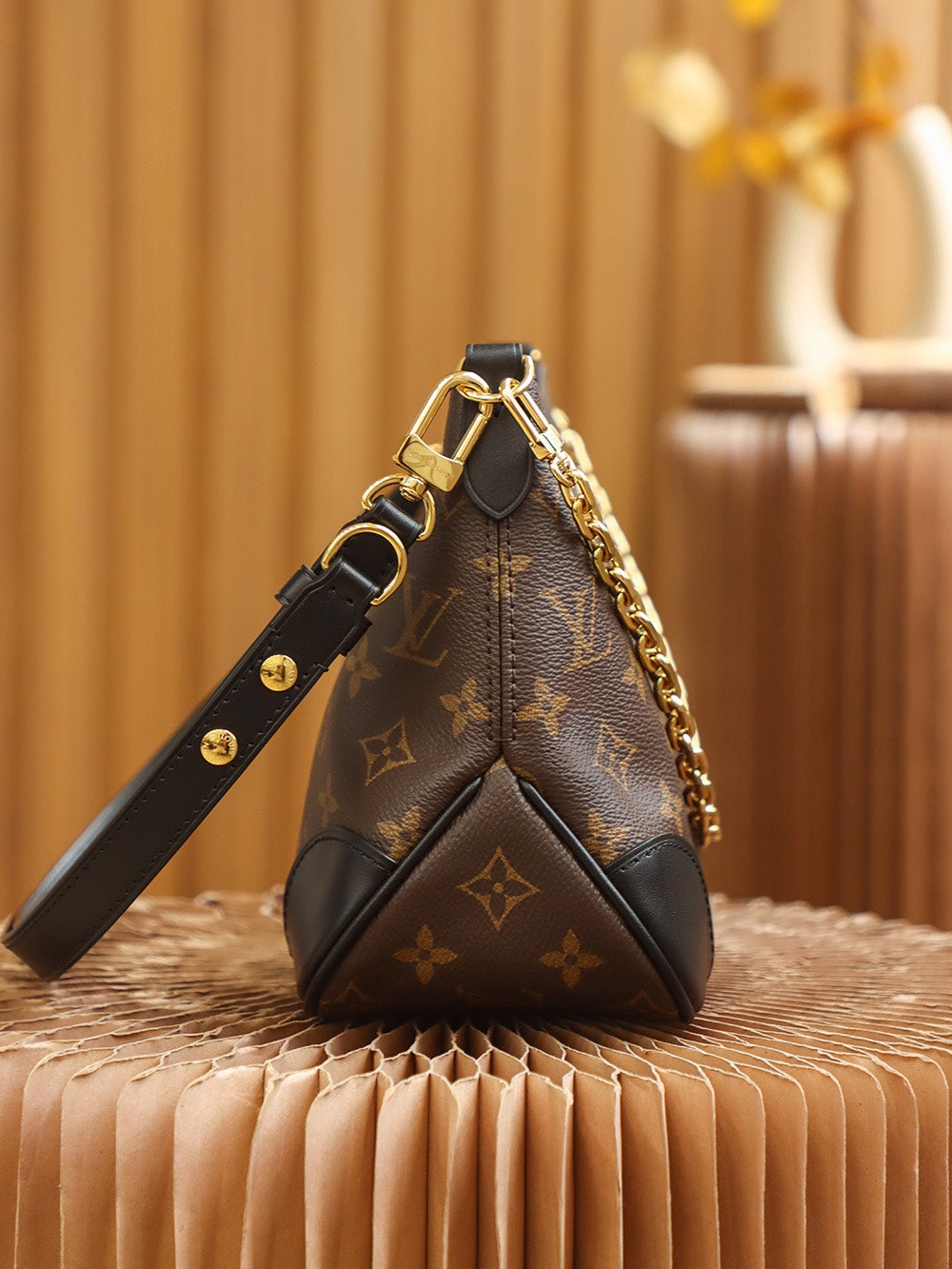 Louis Vuitton women's bags 36