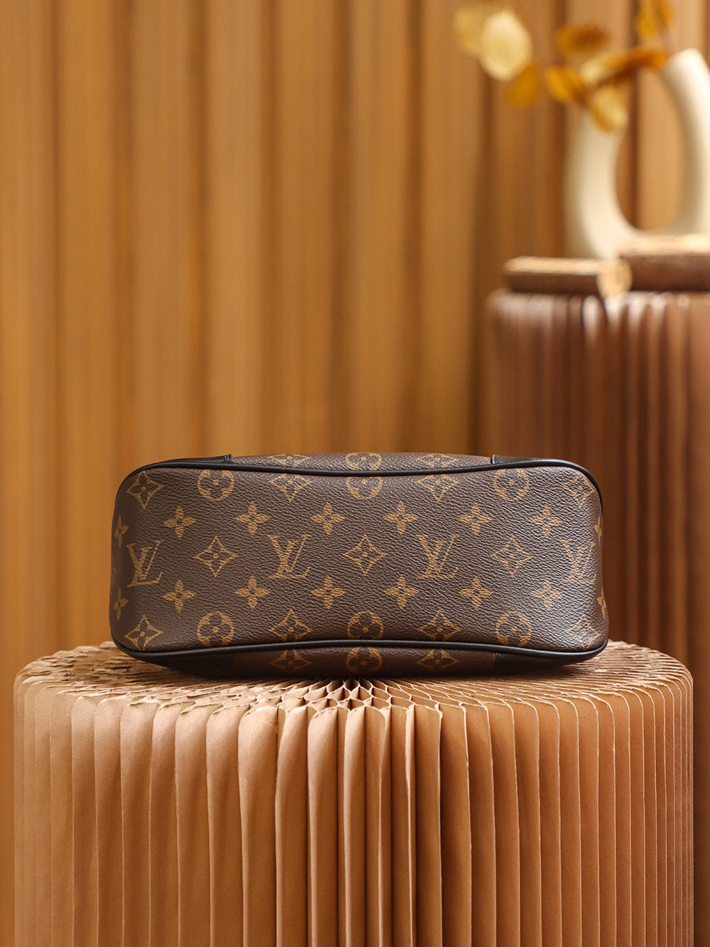 Louis Vuitton women's bags 36