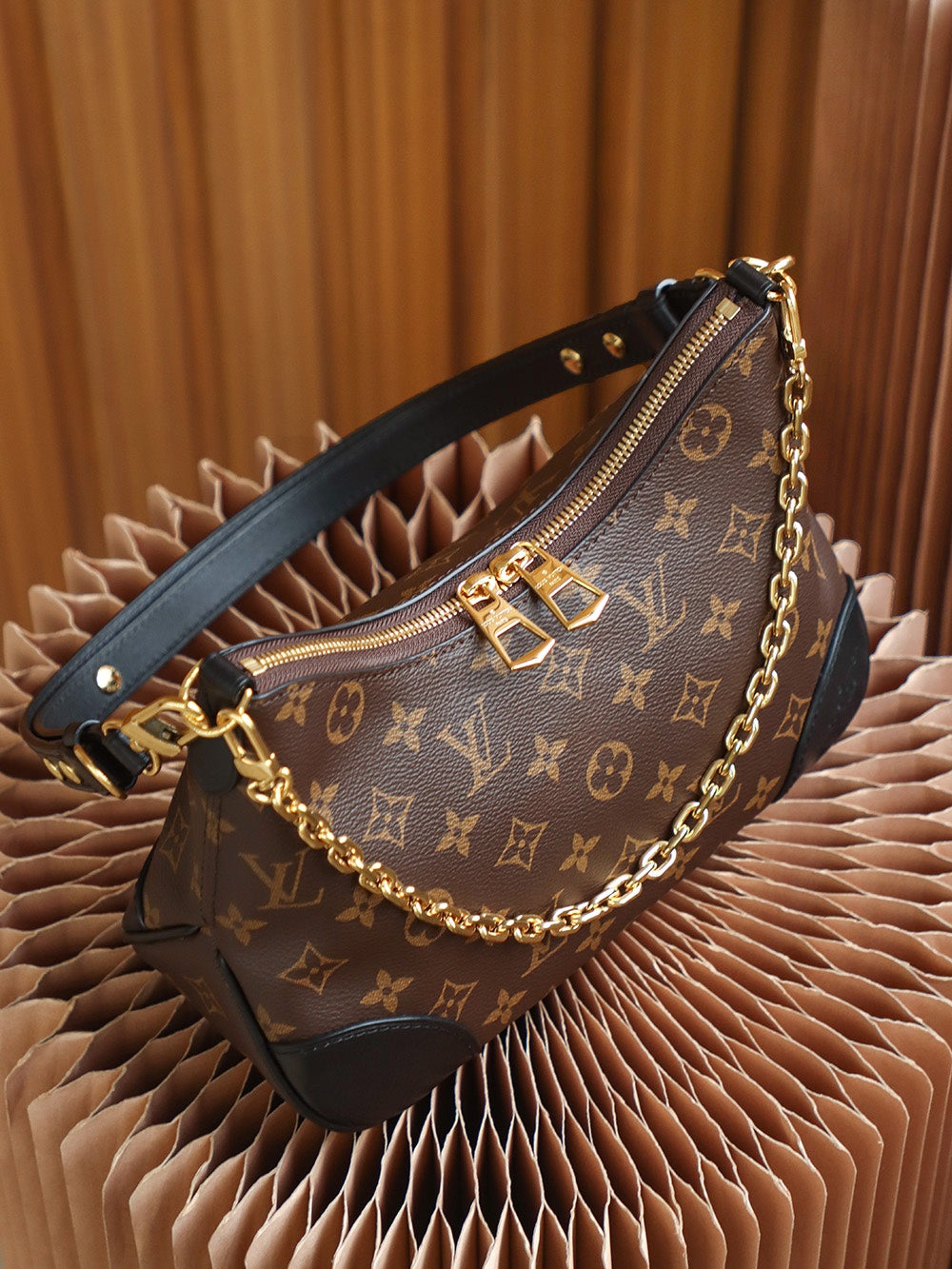 Louis Vuitton women's bags 36