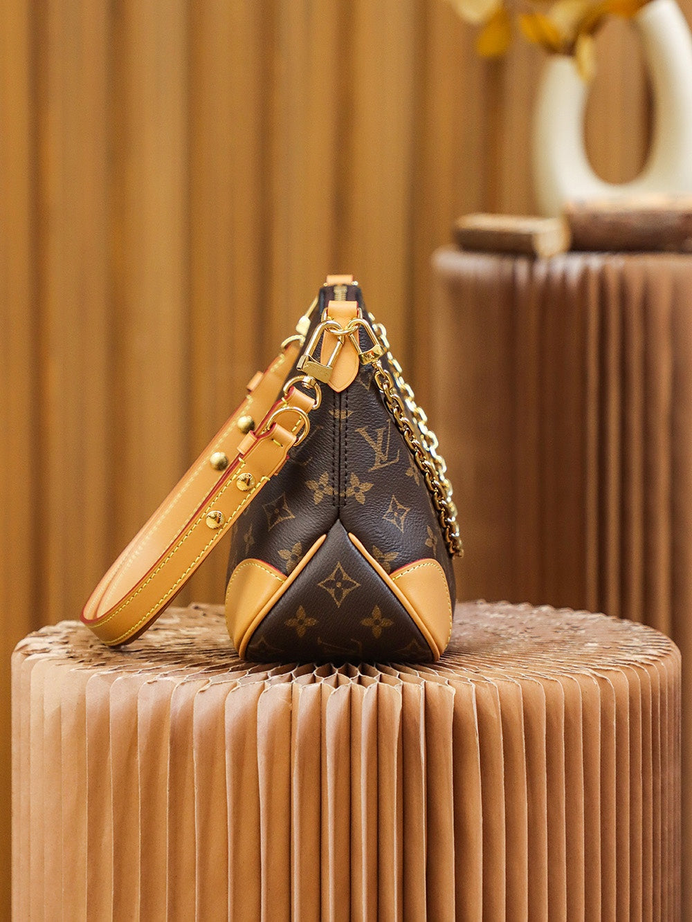 Louis Vuitton women's bags 37