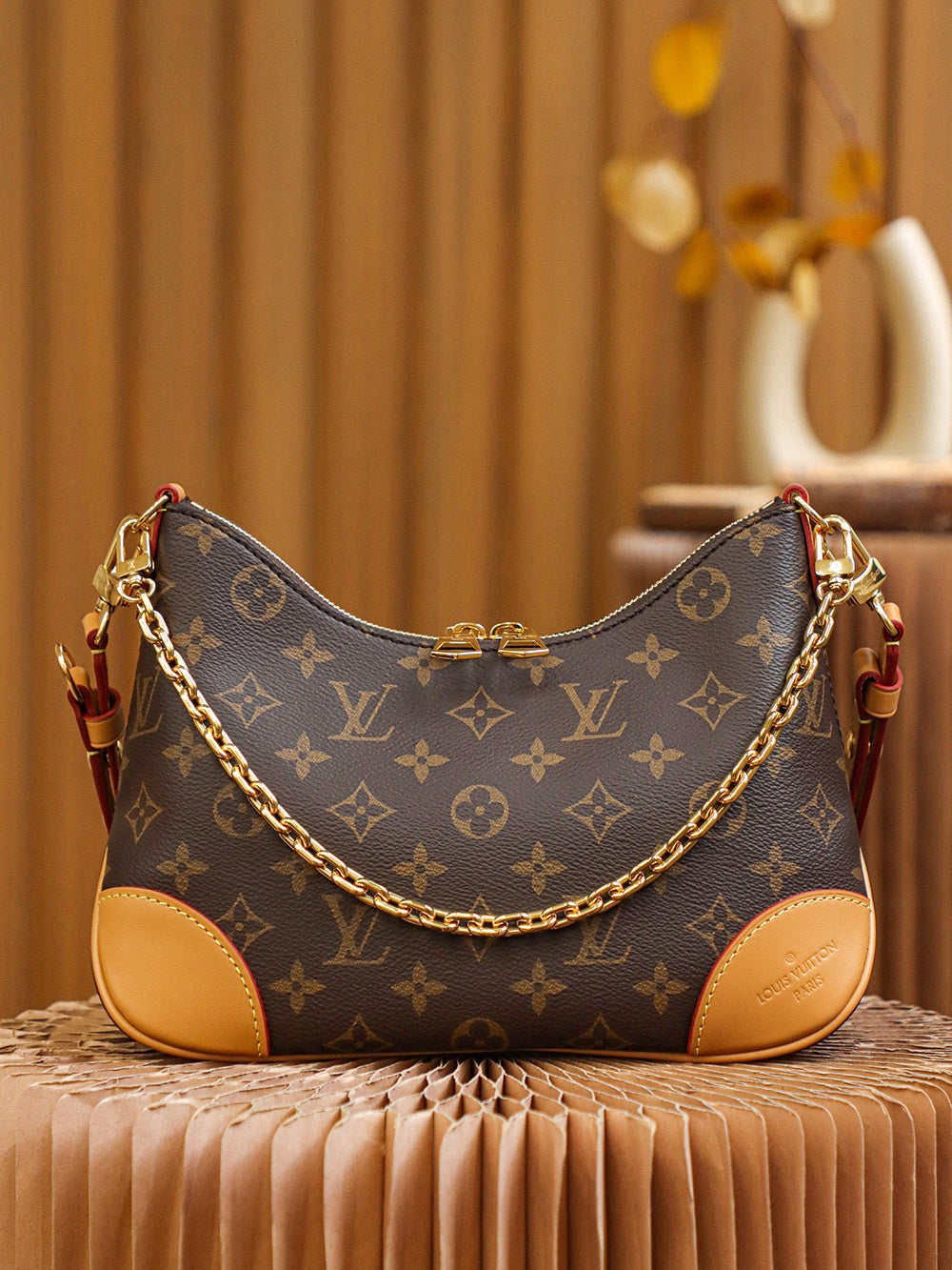 Louis Vuitton women's bags 37
