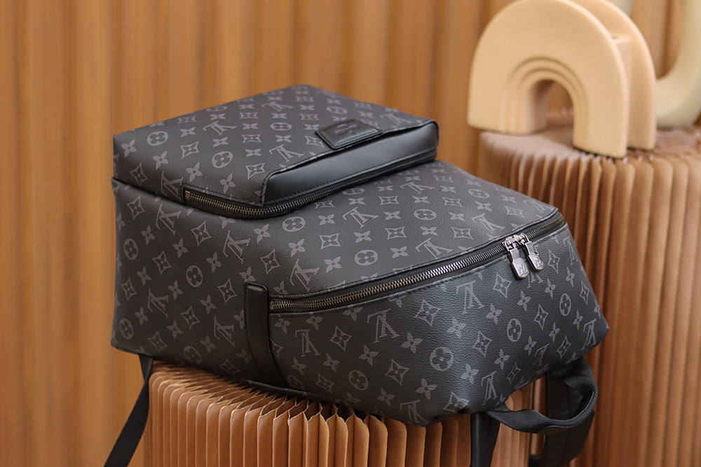 Louis Vuitton women's bags 39