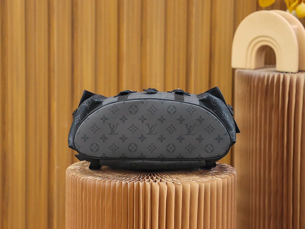 Louis Vuitton women's bags 42