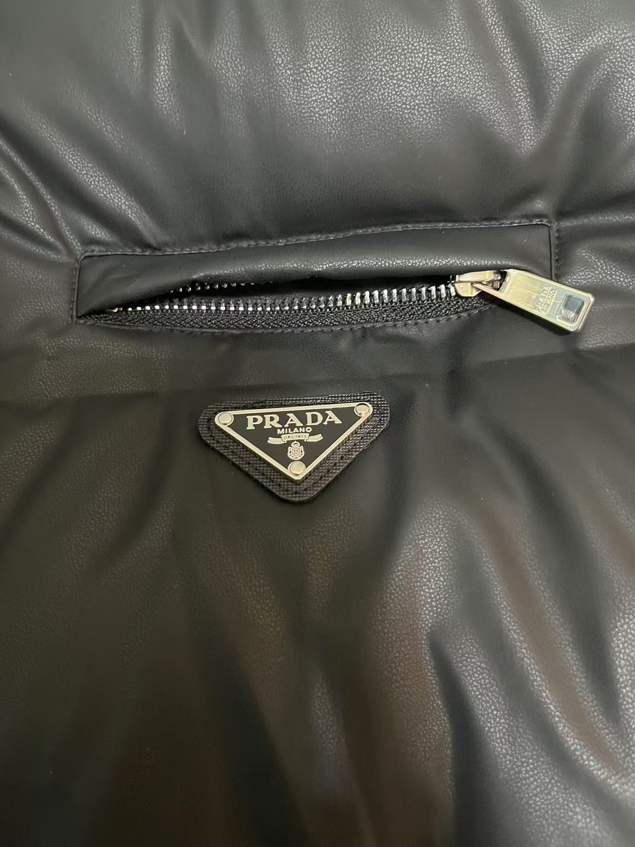 PRADA 0078 Premium Short Puffer Jacket｜90% White Goose Down