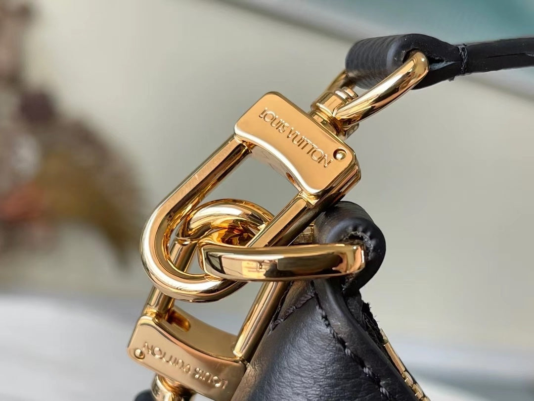 Louis Vuitton women's bags 63