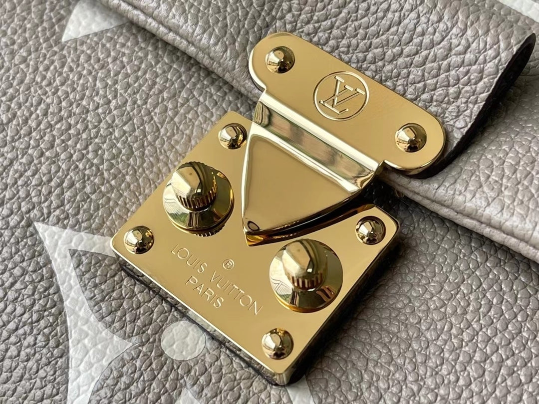 Louis Vuitton women's bags 71