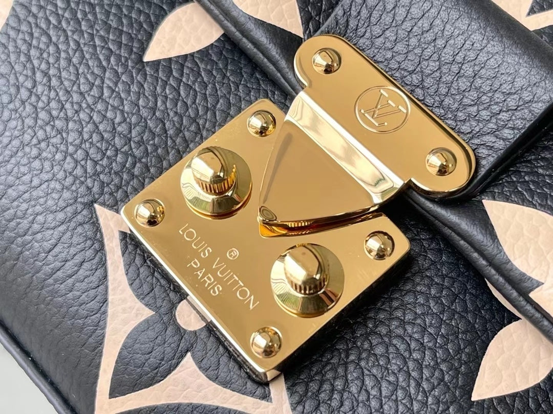 Louis Vuitton women's bags 72