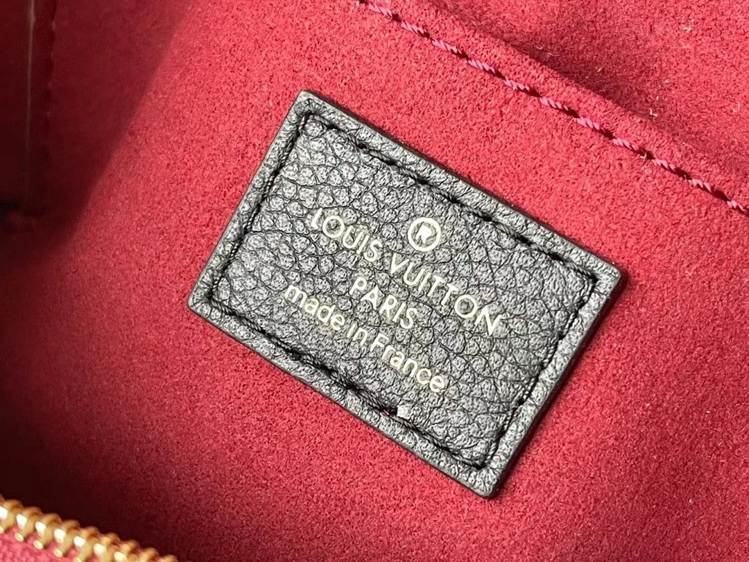 Louis Vuitton women's bags 72
